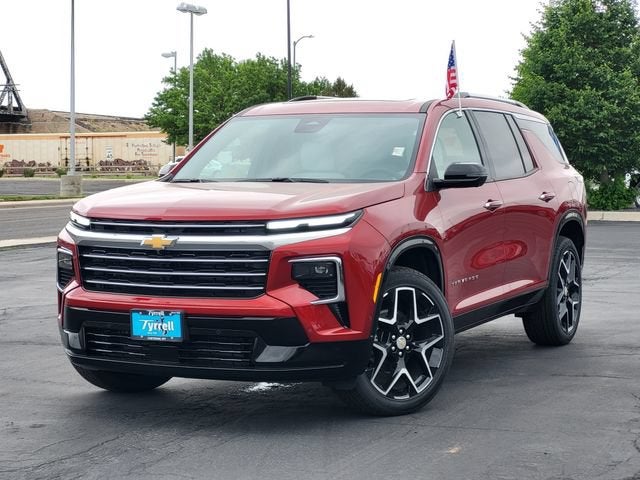 2026 Chevrolet Traverse High Country in Radiant Red Tintcoat — front three-quarter view
